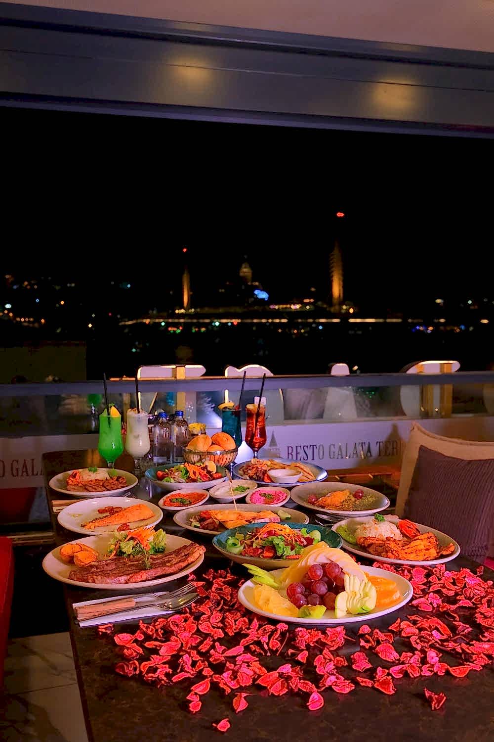 Resto Galata Terrace Restaurant 1